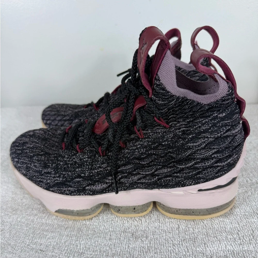 Nike Lebron XV Pride of Ohio Sneakers Youth 4.5 Unisex Athletic Basketball